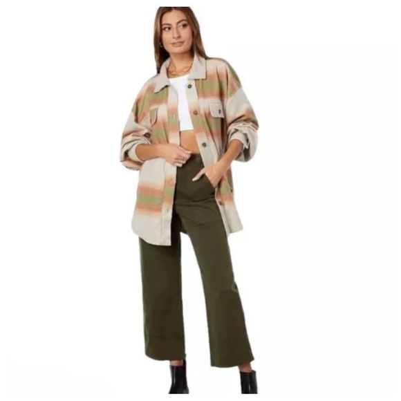 Free People Ruby Print Jacket Marzipan Combo Oversized Sz S
Distress NWT $178 - Picture 4 of 9